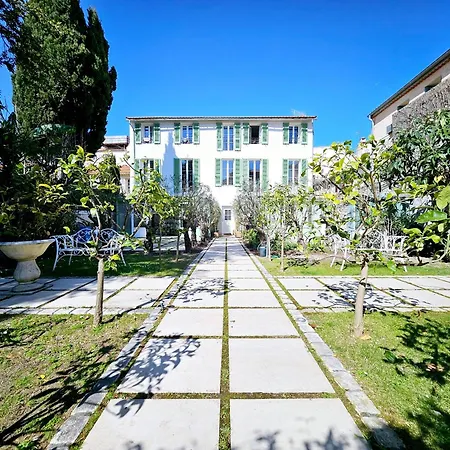 Lejlighed Le Petit Four Jardin - Dans Le Vieil Antibes