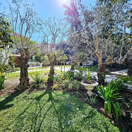 Le Petit Four Jardin - Dans Le Vieil شقة أنتيب